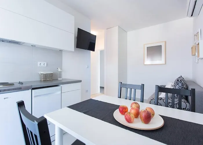 Guest house Mazuth Banjol